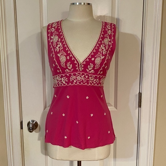 INC International Concepts Tops - INC International Concepts Pink Embroidered V-Neck Tank – Petite Medium